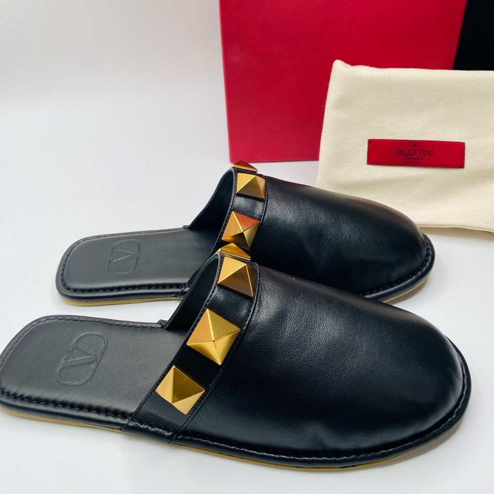 Valentino Garavani Women’s Roman Stud Black Leather Slides Size 37 NWB Authentic - Picture 4 of 8